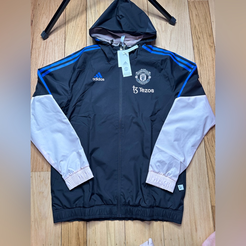 adidas MANCHESTER UNITED MUFC UNITED22 ALL WEATHER JACKET HT4288 MENS L BLACK